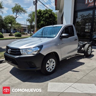 2024 Toyota Hilux CHASIS CABINA, L4, 2.7L, 166 CP, 2 PUERTAS, STD