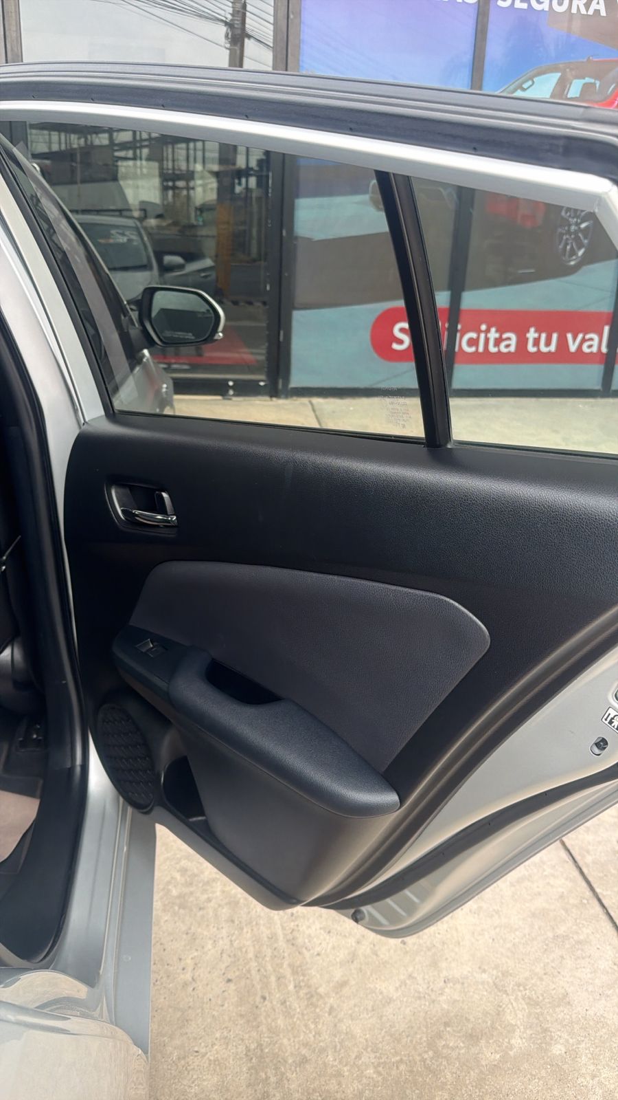 2022 Toyota Prius BASE, L4, 1.8L, 96 CP, 5 PUERTAS, AUT, HIBRIDO