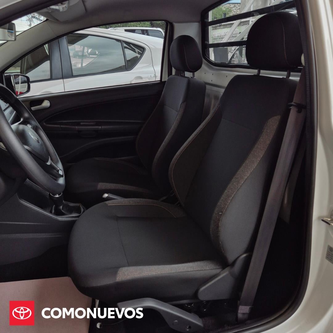 2025 Volkswagen Saveiro ROBUST, L4, 1.6L, 101 CP, 2 PUERTAS, STD