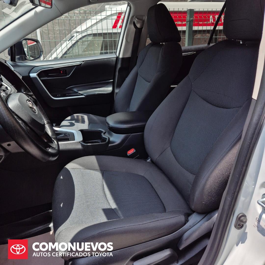 2022 Toyota RAV4 LE, L4, 2.5L, 202 CP, 5 PUERTAS, AUT, FWD