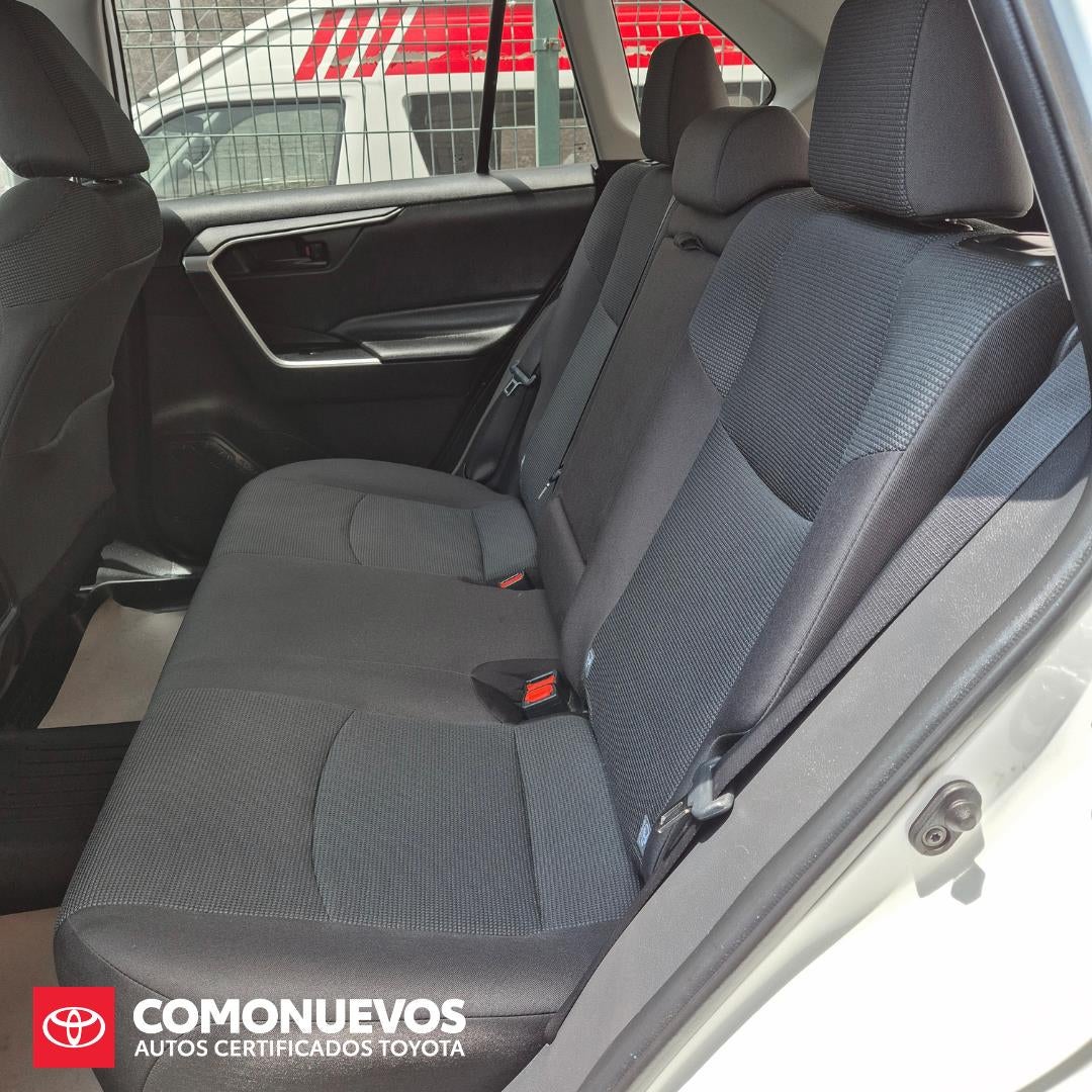 2022 Toyota RAV4 LE, L4, 2.5L, 202 CP, 5 PUERTAS, AUT, FWD