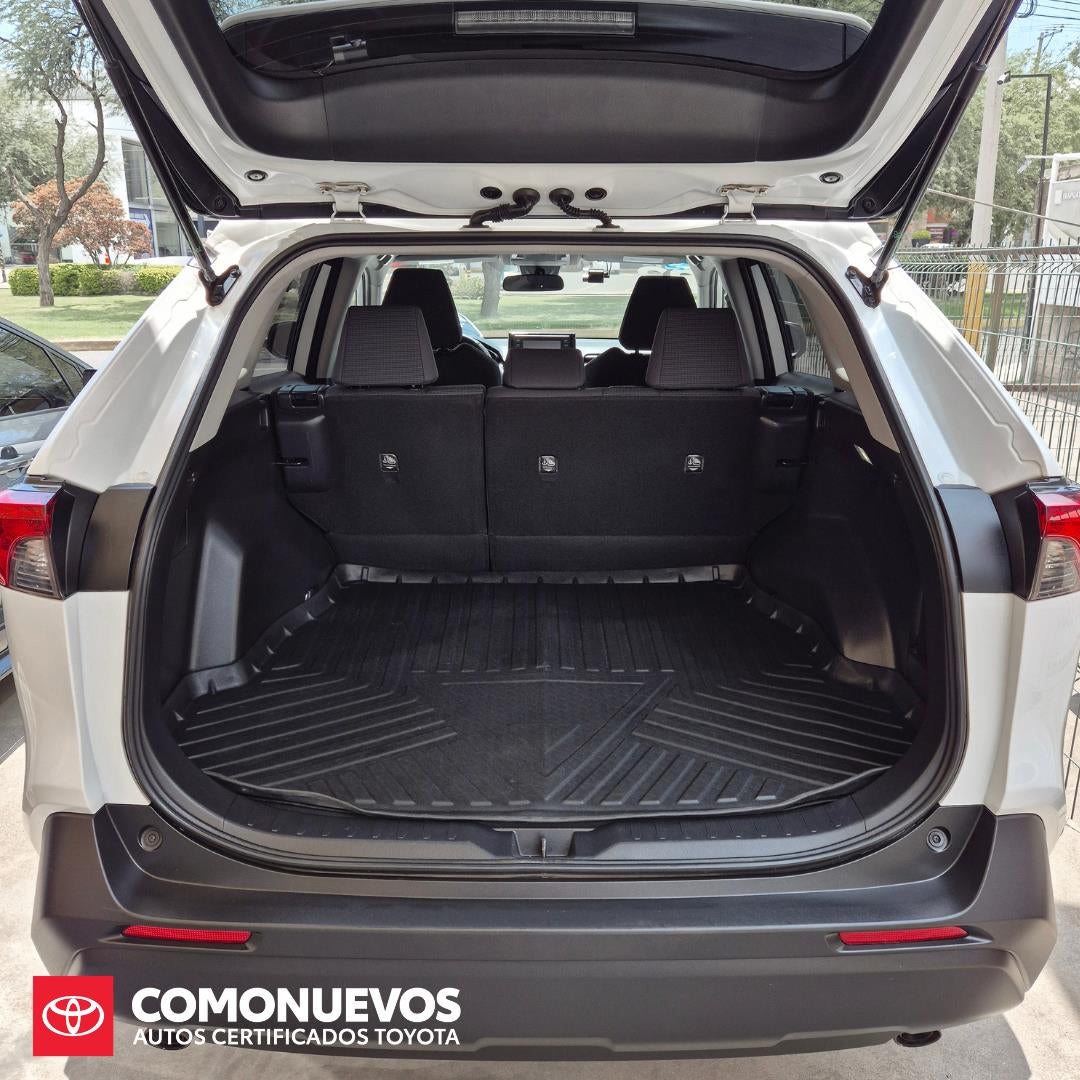 2022 Toyota RAV4 LE, L4, 2.5L, 202 CP, 5 PUERTAS, AUT, FWD