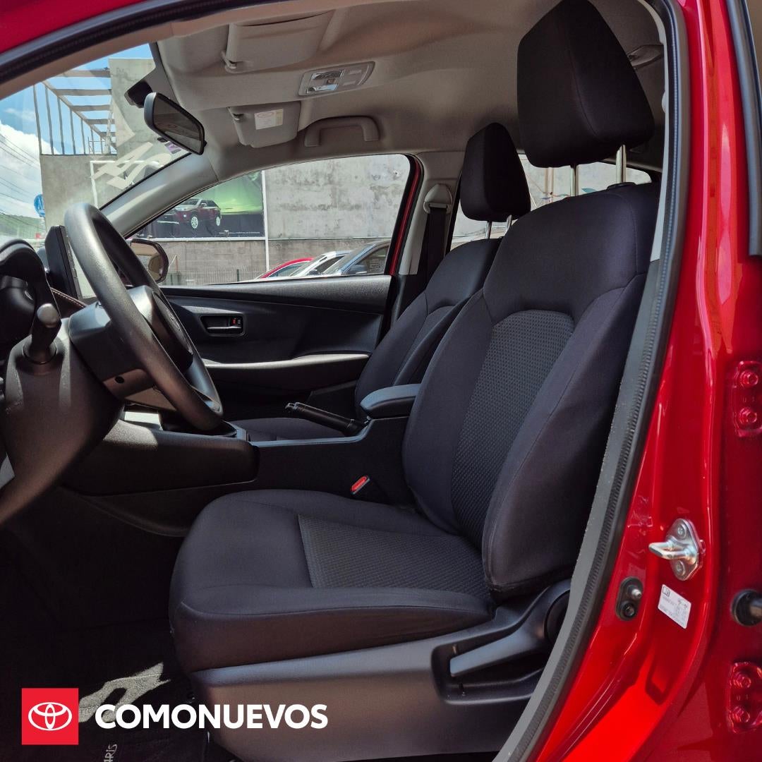 2024 Toyota Yaris Sedán BASE, L4, 1.5L,105 CP, 4 PUERTAS, AUT